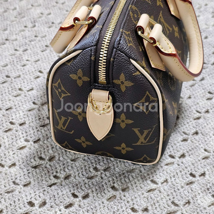 루이비통 스피디 반둘리에20 새상품--3