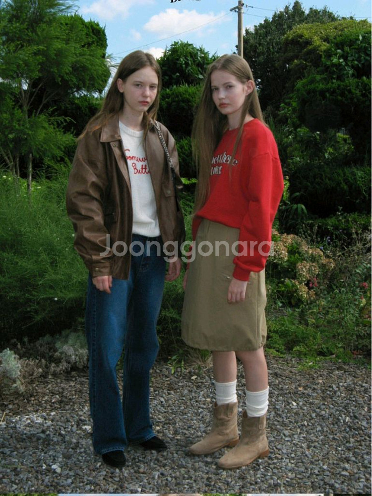 썸웨어버터 뉴 웨이브 로고 스웻셔츠 -레드--4