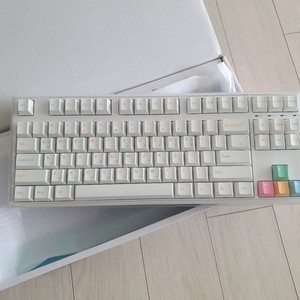 앱코 ak87h 기계식 키보드 홀리판다 스위치