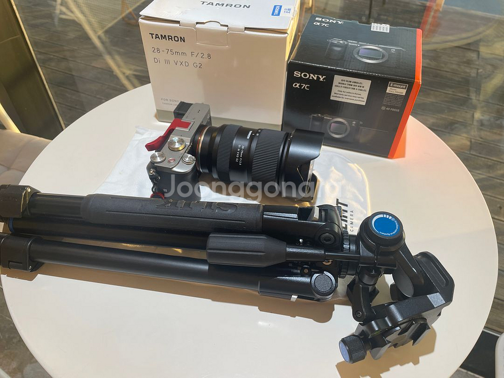 소니 A7c(실버) + 탐론 28-75 G2 풀박스--2