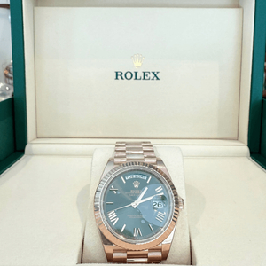 [미개봉]롤렉스 데이데이트40 올리브그린 로만