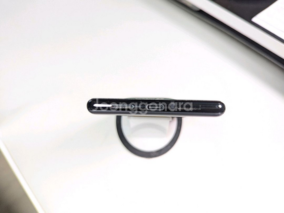 픽셀 6 프로 Black 128gb 팝니다.--3