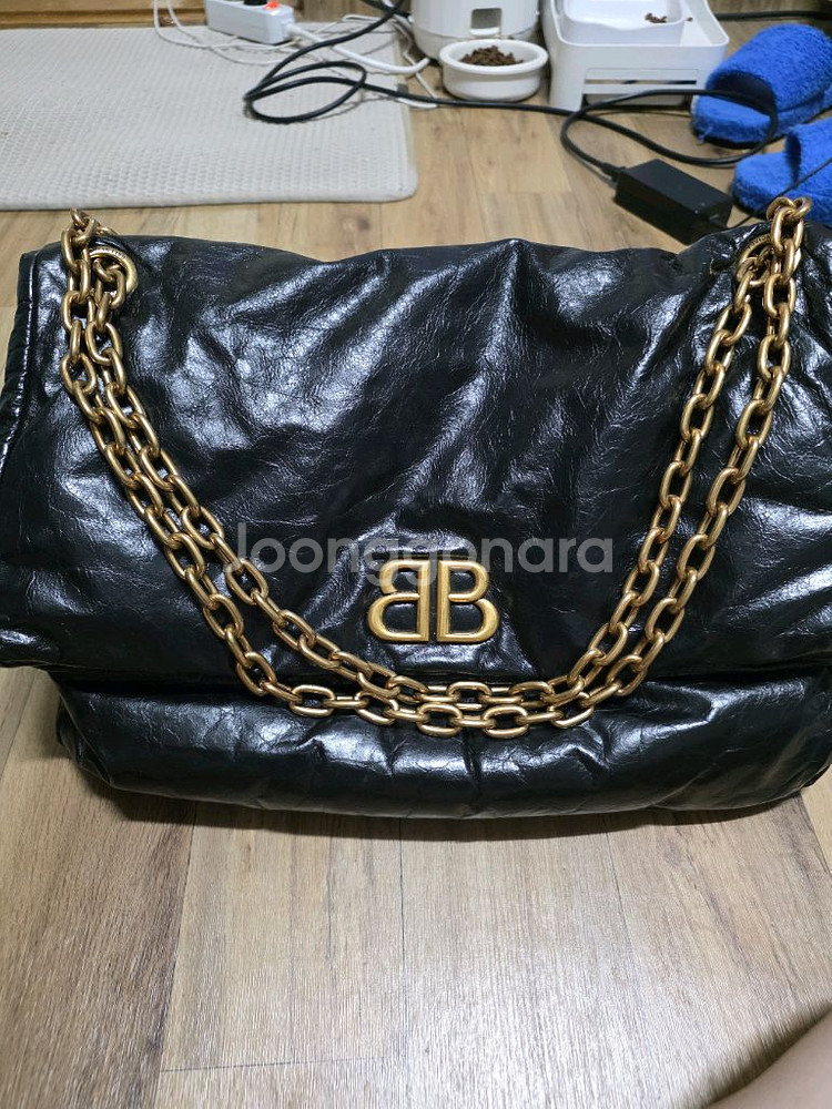 국내 구매불가 발렌시아가 모나코 숄더 라지백 판매중--2