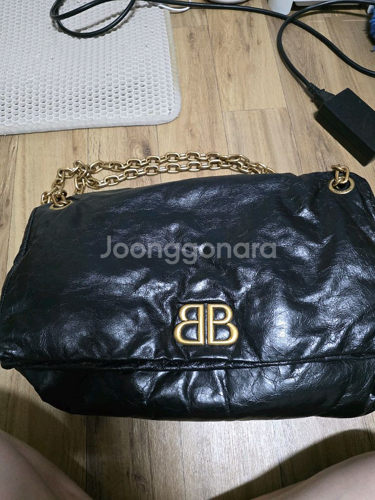 국내 구매불가 발렌시아가 모나코 숄더 라지백 판매중--6