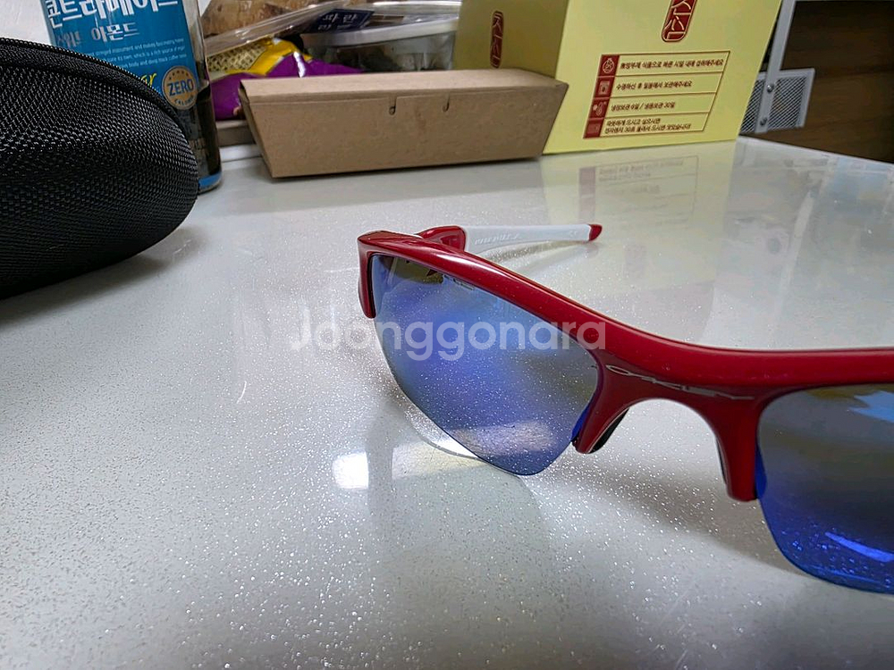 오클리 플락자켓--2