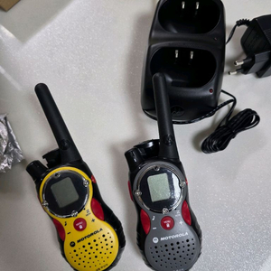 모토롤라 생활무전기+충전기
