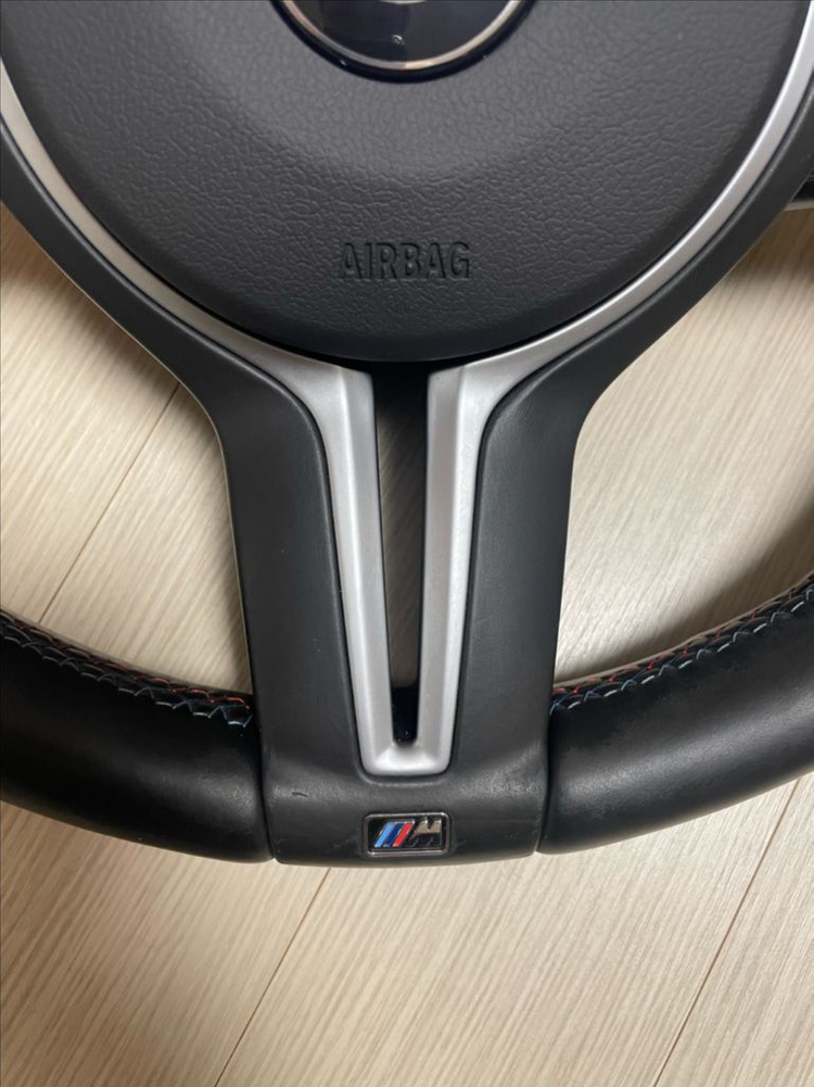 bmw m핸들 정품 이미지