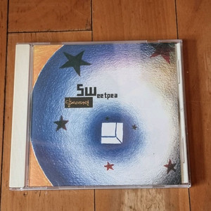 스위트피 달에서의 9년 한정판 cd 판매합니다