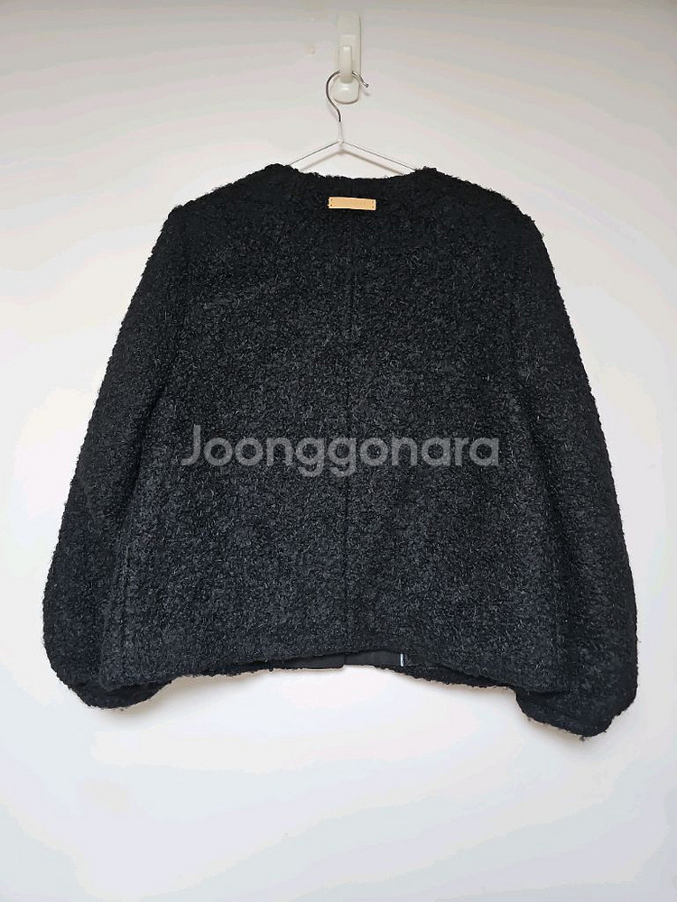 써스데이아일랜드 볼륨소매자켓--5