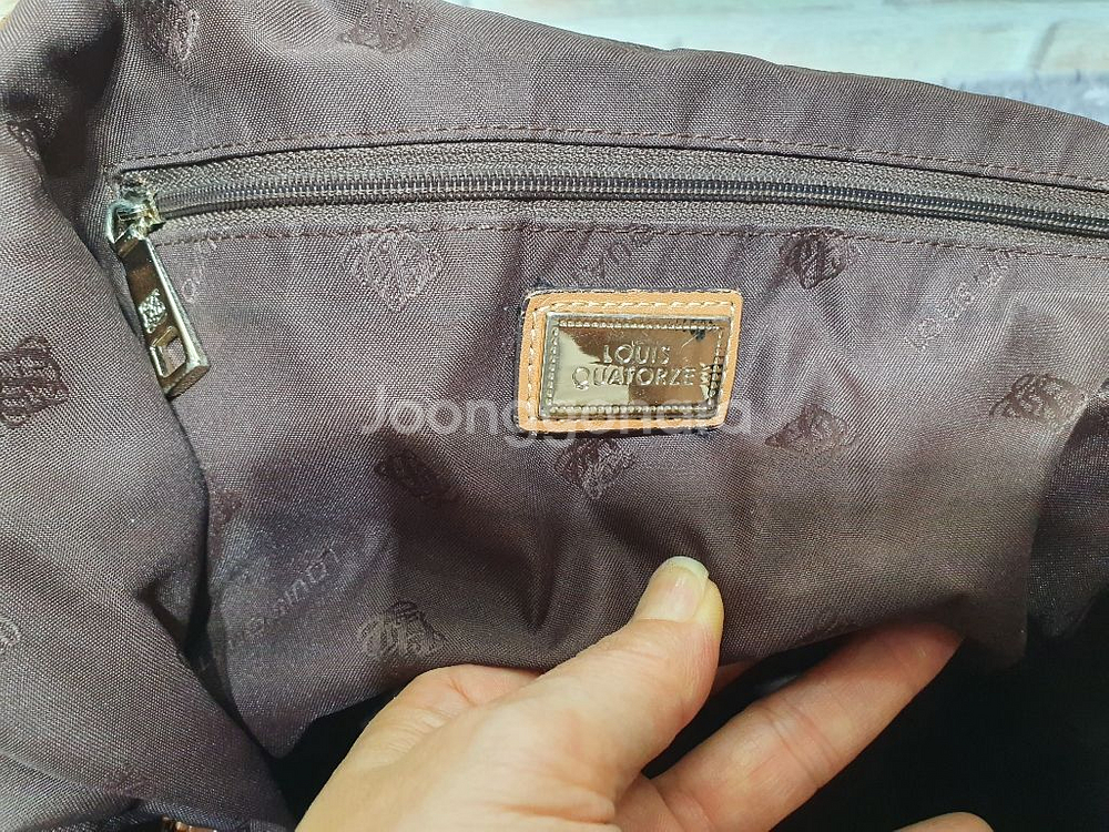 루이까또즈 정품 숄더백--2