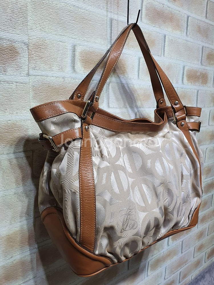 루이까또즈 정품 숄더백--4