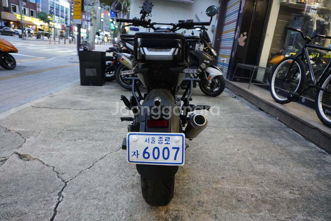 허스크바나 스바르트필렌 401 22년식 서울 수유역--7