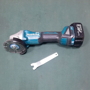 마끼다 충전 18V 4인치 그라인더