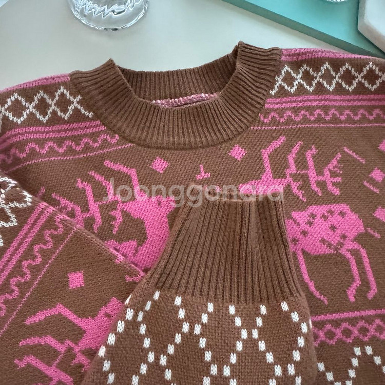 브라운핑크 노르딕 사슴 패턴 브라운 니트 스웨터 거의새--2