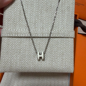 에르메스 팝아슈 미니 목걸이 블랑 화이트