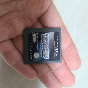 DS 포켓몬스터 디아루가, 기라티나