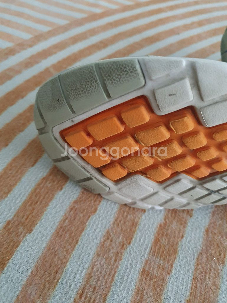 휠라운동화(240)--3