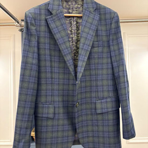 코스모폴리탄줄라이 캐롤자켓