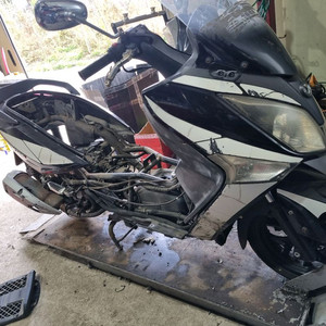 13년 sym 조이맥스125 부품 판매