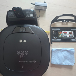 LG 코드제로 로봇청소기 VR6480