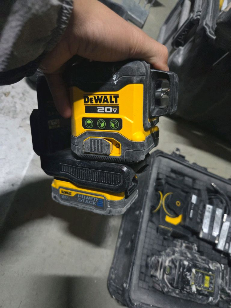 타일커터기 각종 공구 이미지