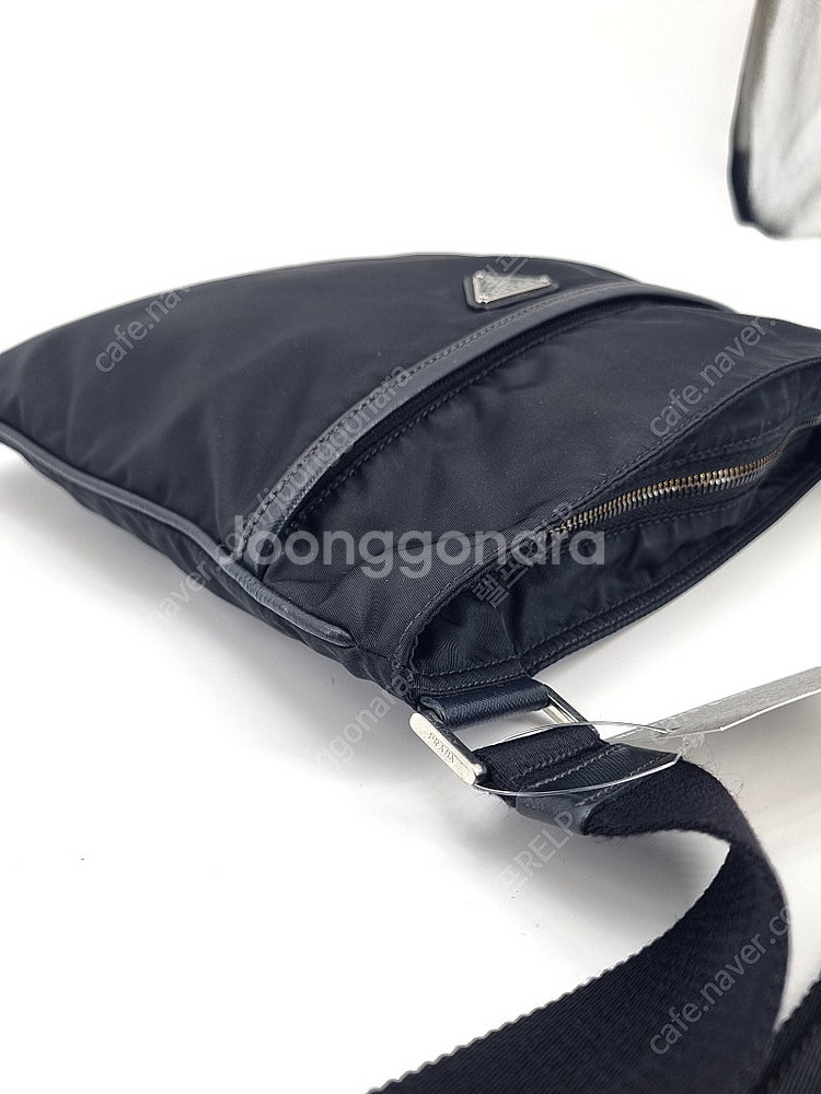 프라다 크로스백--7