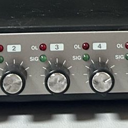 TASCAM US-800 오디오 인터페이스
