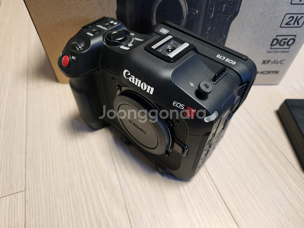 캐논코리아 정품 eos c70 판매합니다--2