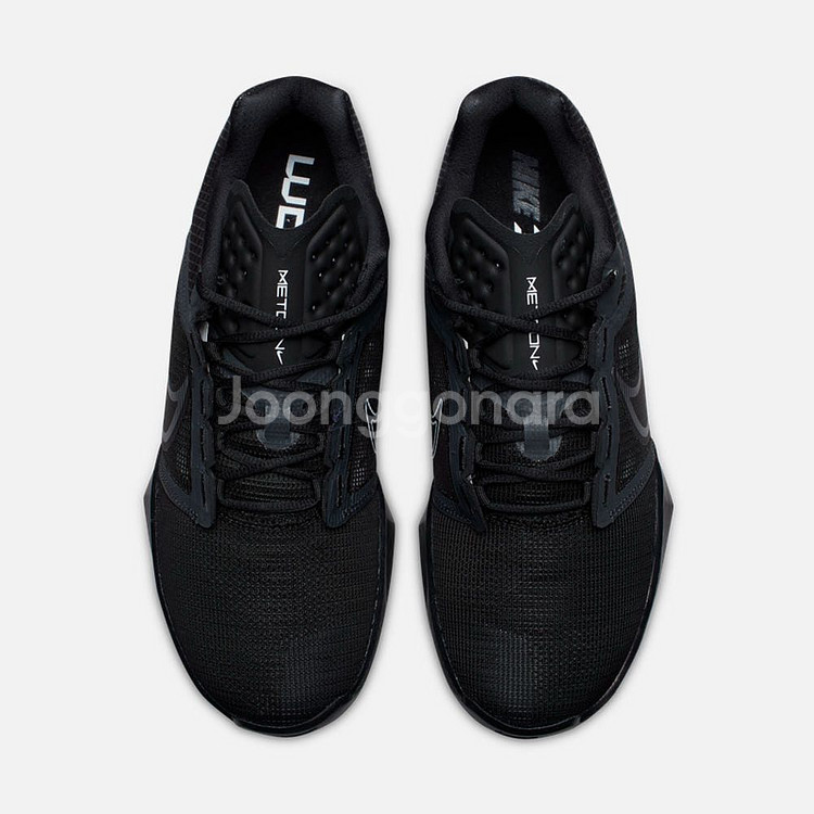 나이키 메트콘 터보2 (275)--2