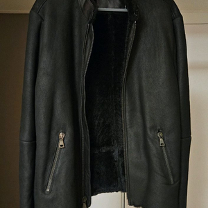 존바바토스 리얼 무스탕