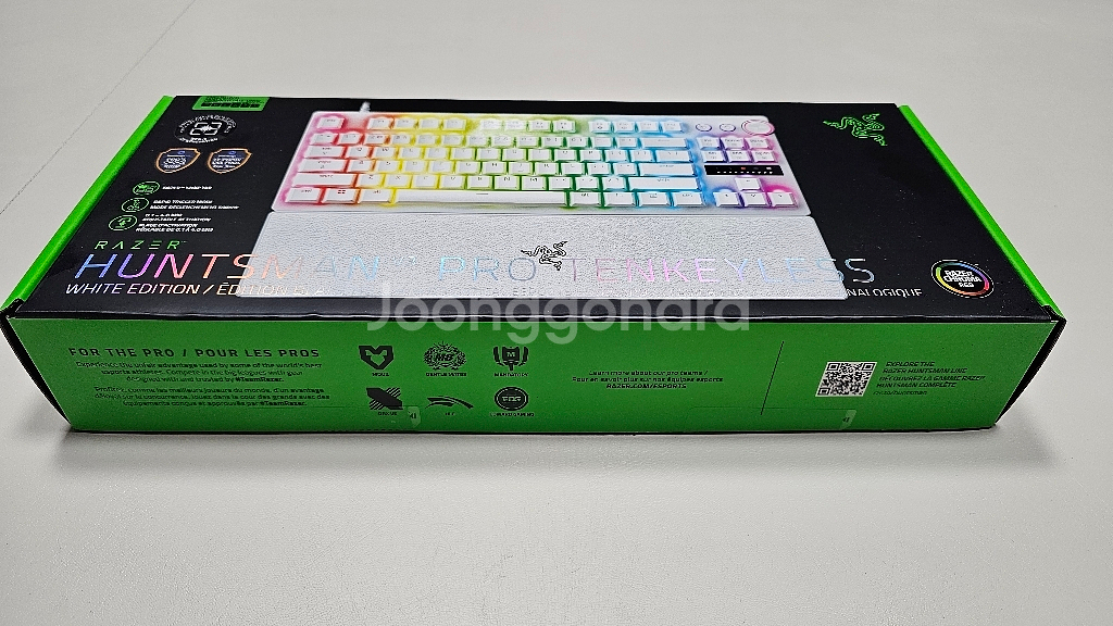 레이저 헌츠맨 v3 pro 화이트 us 미개봉--0