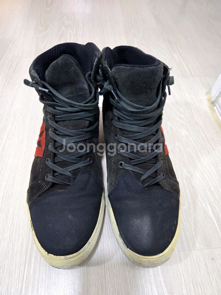 다이네즈 정품 스니커즈 265~270사이즈--0