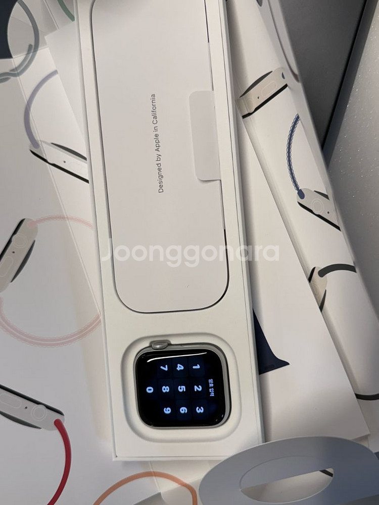 애플워치 SE 2세대 44mm GPS 모델 실버--2