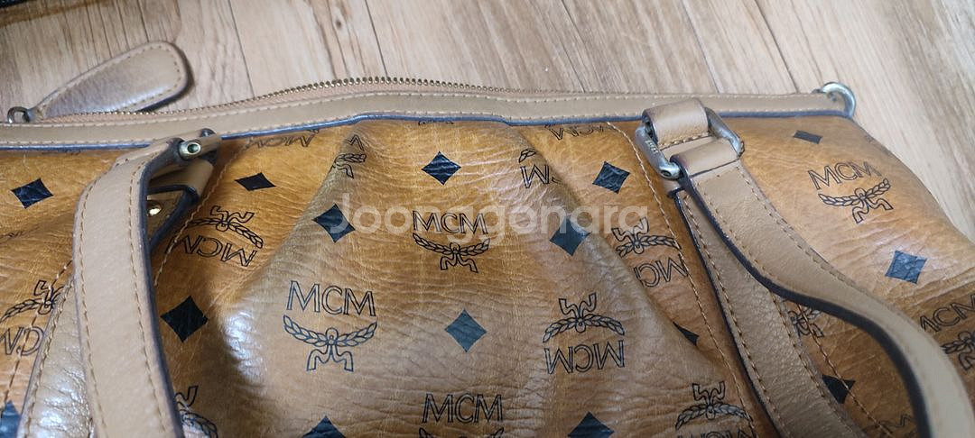MCM비세토스 토트백팝니다.--3