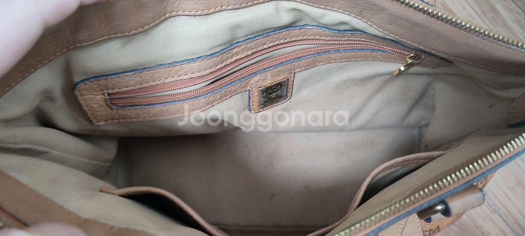 MCM비세토스 토트백팝니다.--1