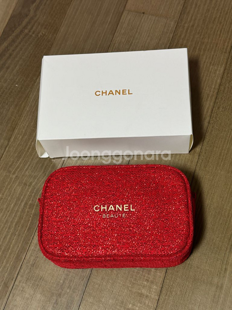정품) 샤넬 뷰티 레드 트위드 파우치 여행용 파우치--0