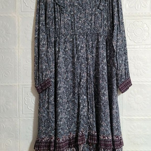 써스데이아일랜드 풀오픈 원피스