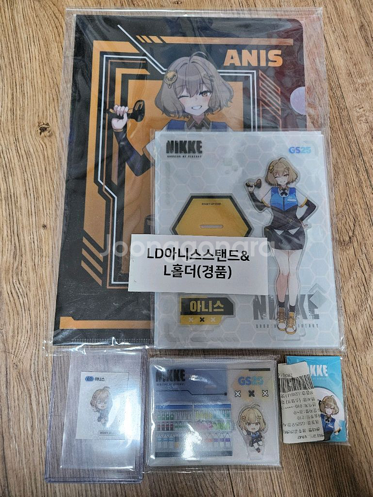 니케 gs25 아니스 아크릴 캔뱃지 띠부씰팝니다--0