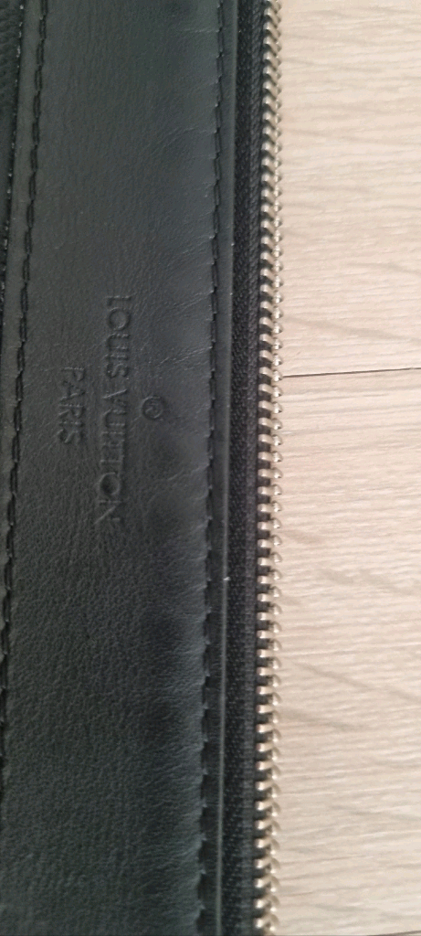 루이비통 다미에 인피니 클러치백 이미지