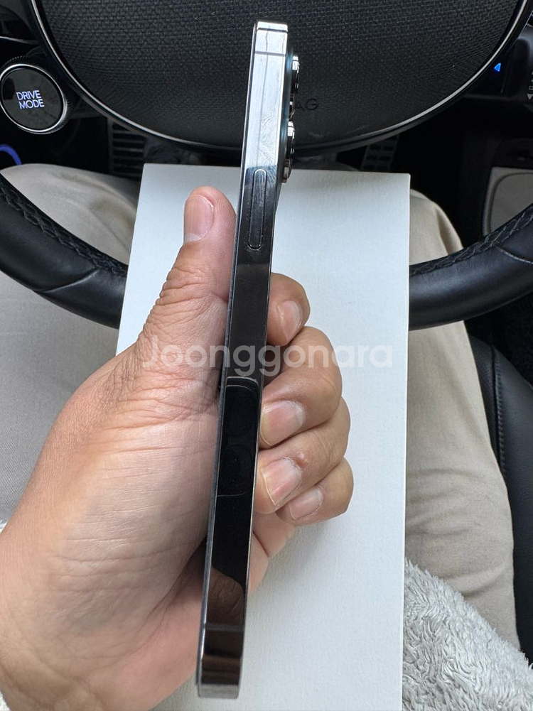 아이폰 13프로 256g 블랙티타늄 자급제--2