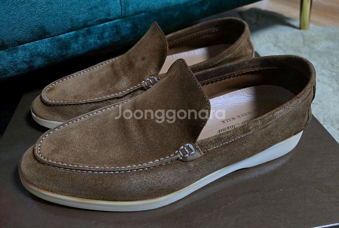 로로피아나 썸머워크 브라운 41.5사이즈--0