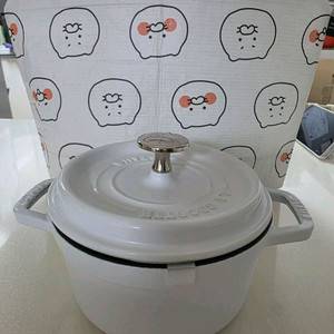 스타우브 꼬꼬떼 화이트 16