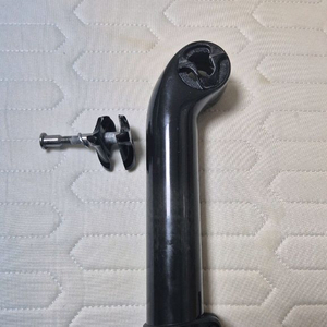 에몬다 롱 싯마스트