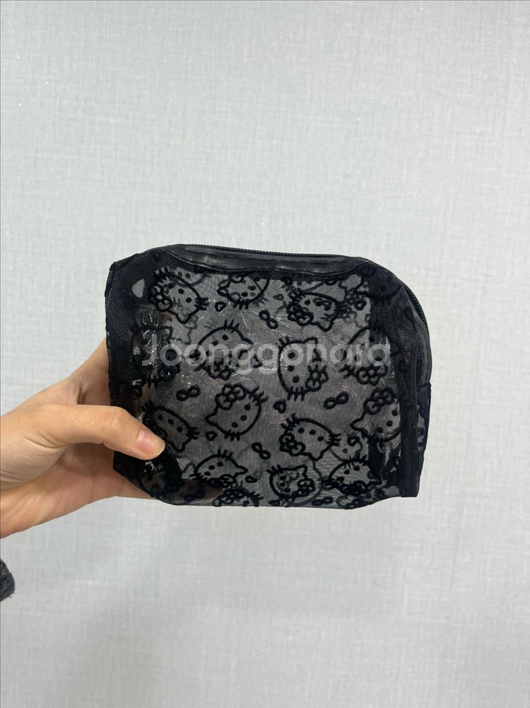 헬로키티 매쉬 파우치--7