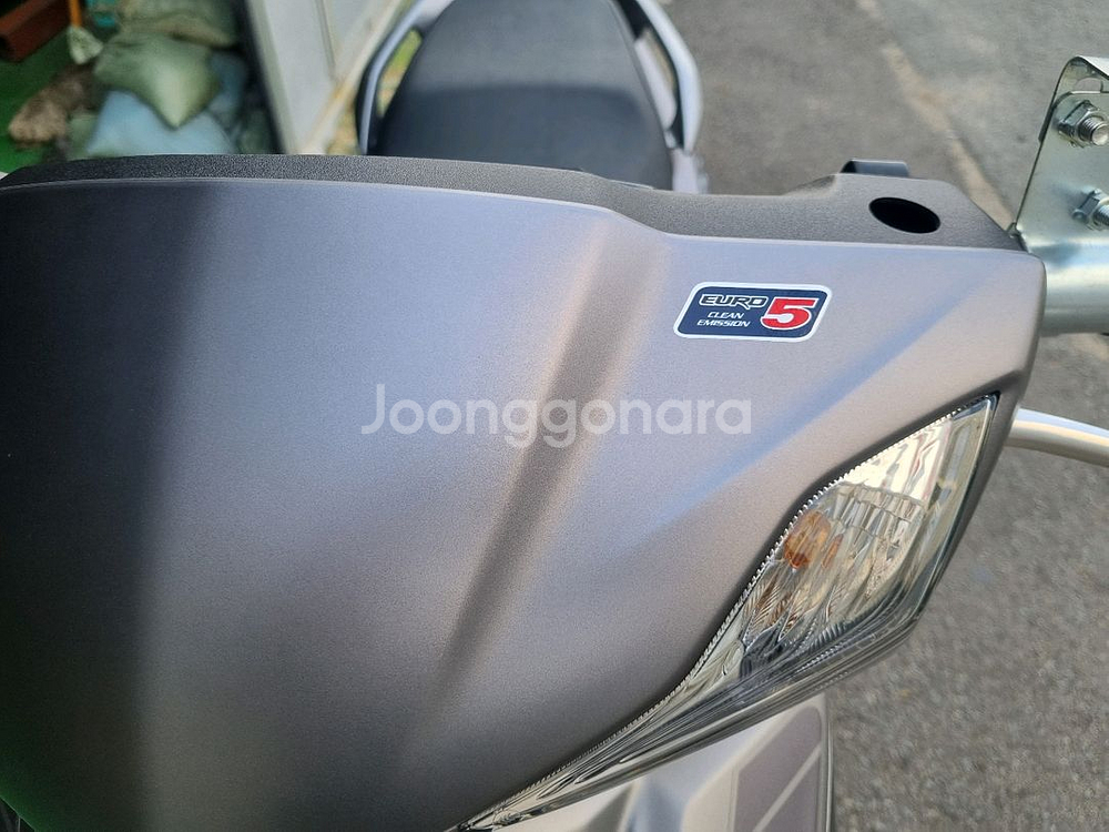 잔고장제로에가까운 디보125 하우즈--4