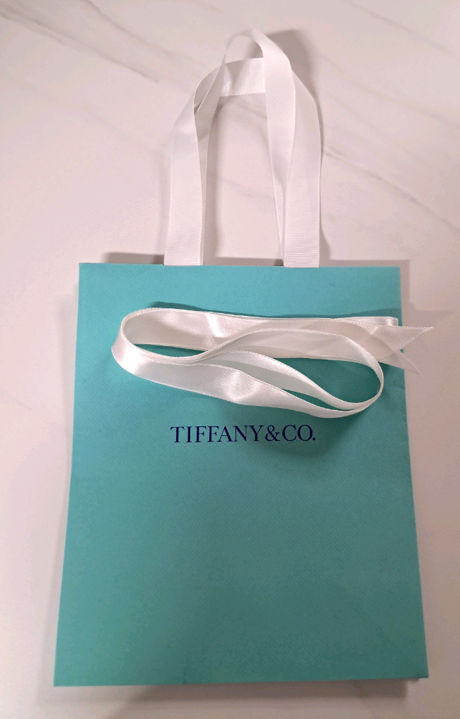 티파니 팔찌 케이스 쇼핑백 리본끈팝니다 (겉박스분실) 이미지