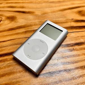 애플 아이팟 미니 1세대 (32GB CF메모리 개조품)