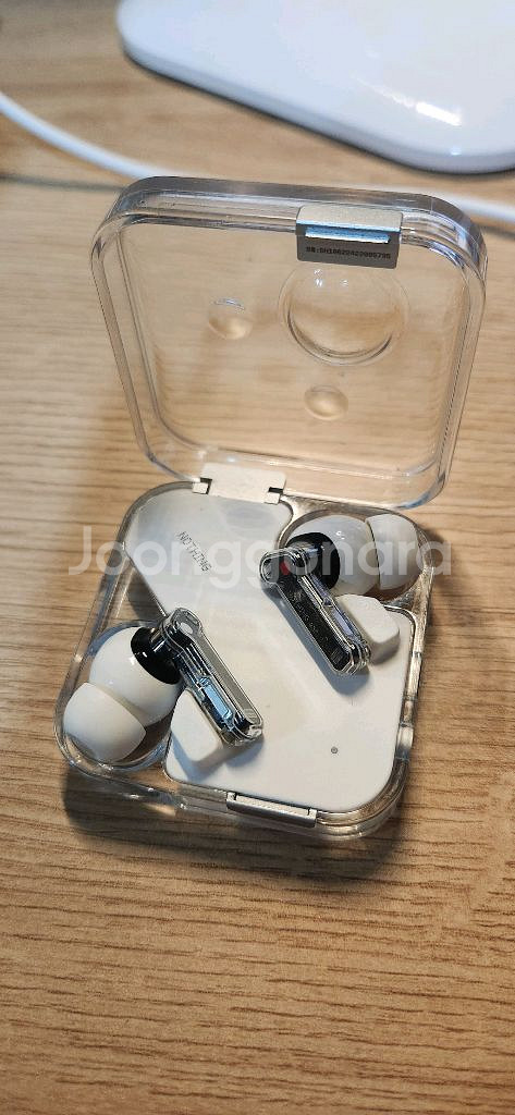 낫싱이어 2024 화이트--0