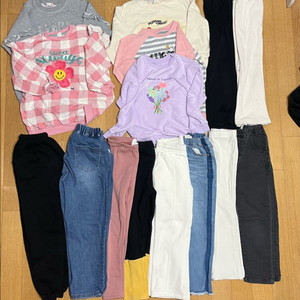 무료배송)여아130사이즈 가을겨울 상하복 일괄판매