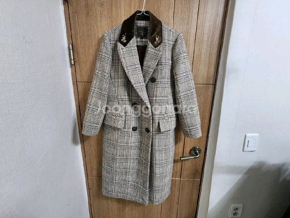 (66)여성 써스데이아일랜드 카라 꽃 자수 체크 코트--0